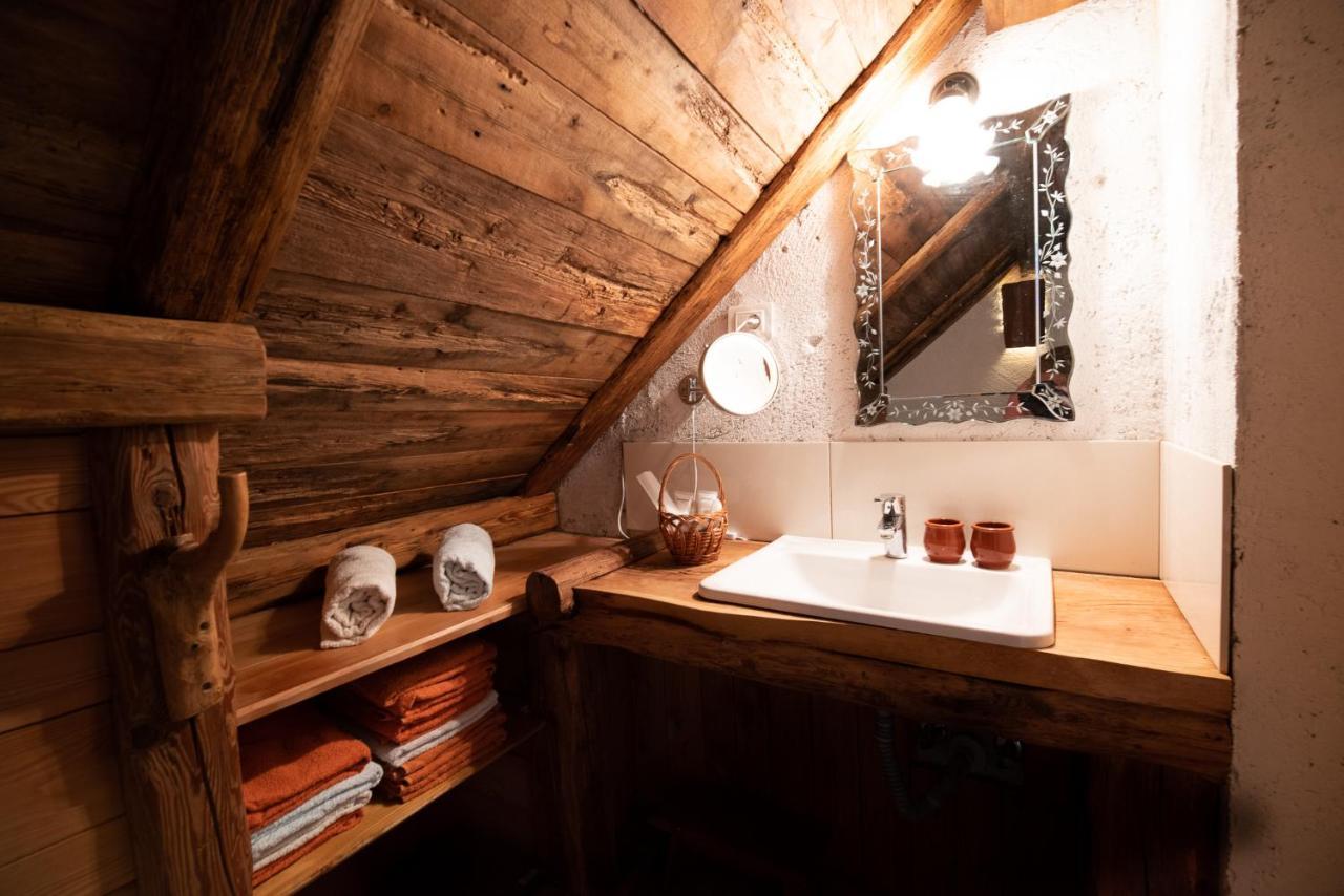 Wild Flower Cottage In Trenta Eksteriør bilde